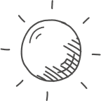 Eine einfache Strichzeichnung einer Sonne, die an den Charme von Alpenresorts erinnert, weist einen kreisförmigen Mittelpunkt mit strahlenden Linien auf, die Sonnenlicht suggerieren. Der Mittelkreis ist auf einer Seite mit diagonalen Linien verziert, um subtile Schattierungen oder Texturen anzudeuten.
